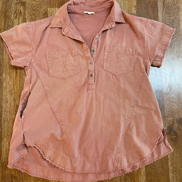 easel Tops - Easel S Oversized Top